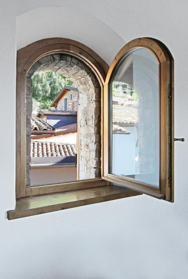 Casa Marsilva - Holiday Apartment With Roof Terrace, Near The Lake Toscolano Maderno Exteriér fotografie